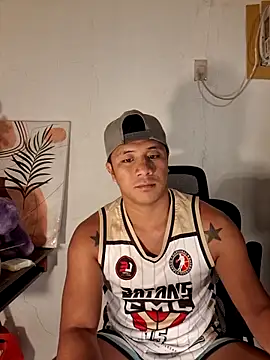 Snapshot of mr_dave chatting on April 2026 04:12:02 PM mr dave online show from April 2026 04:12:02 PM