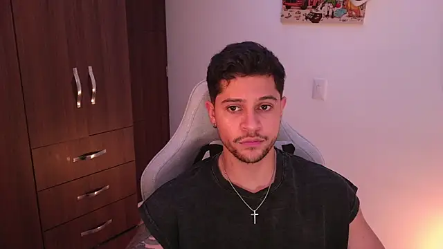 domsantiago  online show from December 2025 02:09:02 AM