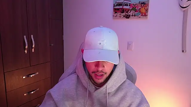 domsantiago  online show from December 2025 03:02:01 AM