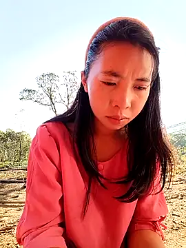 Snapshot of emaame68 chatting on November 2025 12:54:02 AM emaame68 online show from November 2025 12:54:02 AM