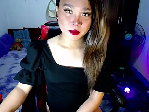 Urassiansweetcummer online show from March 2026 02:26:01 AM