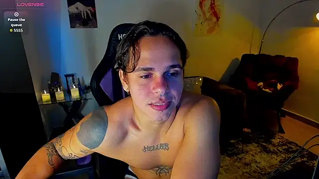 Maximiliano scoott   online show from December 2025 08:47:02 PM