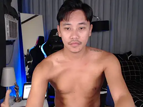 Snapshot of alexsuckable01 chatting on April 2026 10:03:01 AM alexsuckable01 online show from April 2026 10:03:01 AM