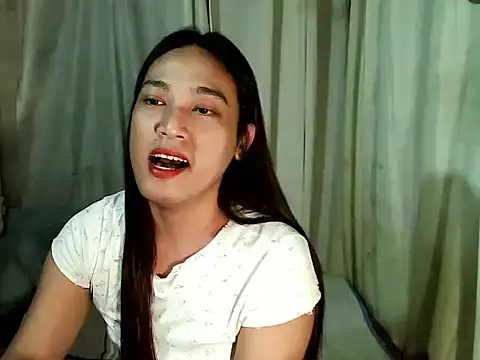 Snapshot of beatiful_lust chatting on October 2025 02:23:02 AM beatiful lust online show from October 2025 02:23:02 AM