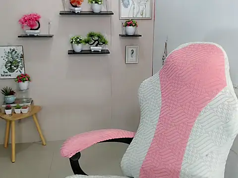 Snapshot of liane_mei chatting on July 2026 02:05:17 AM liane mei online show from July 2026 02:05:17 AM
