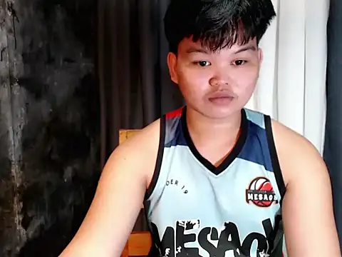 Reynelcock online show from September 2025 04:54:01 PM