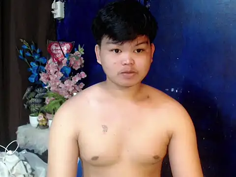 Reynelcock online show from March 2026 03:09:02 PM