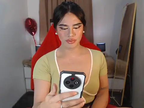 Snapshot of RebeccaTs chatting on March 2026 12:22:01 PM RebeccaTs online show from March 2026 12:22:01 PM