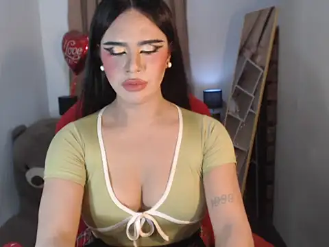 Snapshot of RebeccaTs chatting on April 2026 11:15:02 AM RebeccaTs online show from April 2026 11:15:02 AM