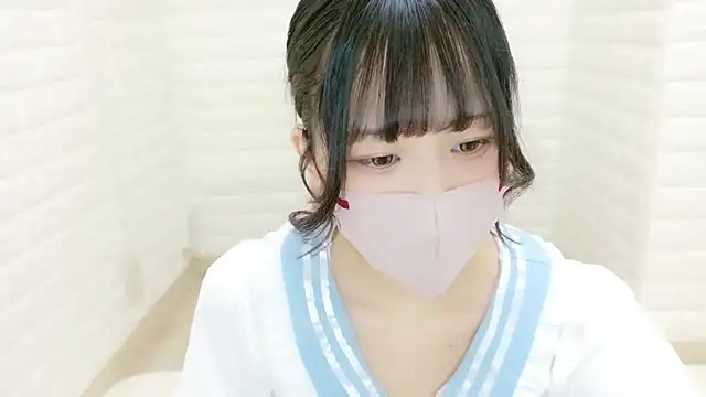 Snapshot of karen-chan chatting on April 2026 08:13:02 PM karen-chan online show from April 2026 08:13:02 PM