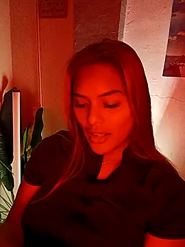 Wena Larson88 online show from September 2025 04:52:02 PM