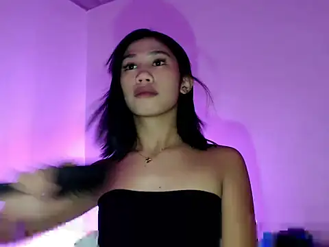 Maxine Sucks online show from October 2025 12:38:01 PM