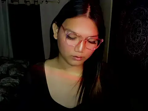 Lou heart online show from December 2025 10:10:02 AM