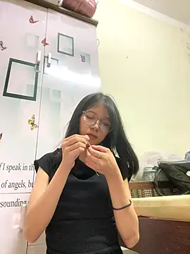 meomeo2k6 online show from October 2025 06:57:01 AM