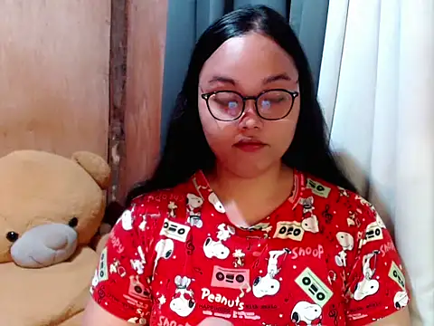  Lylia online show from February 2026 09:09:02 PM