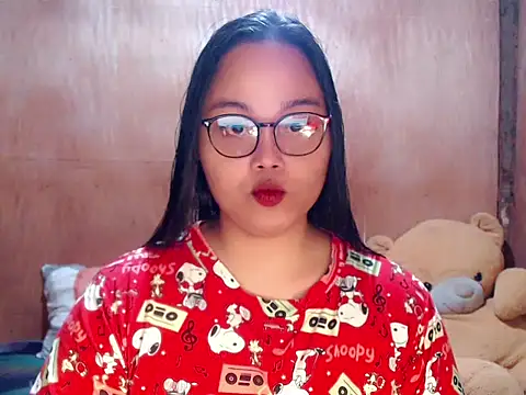 Snapshot of _Lylia chatting on March 2026 08:45:01 PM Lylia online show from March 2026 08:45:01 PM