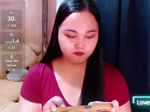 Snapshot of _Lylia chatting on July 2026 07:22:02 AM Lylia online show from July 2026 07:22:02 AM