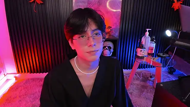 Snapshot of luixdust_ chatting on October 2025 06:05:01 AM luixdust online show from October 2025 06:05:01 AM