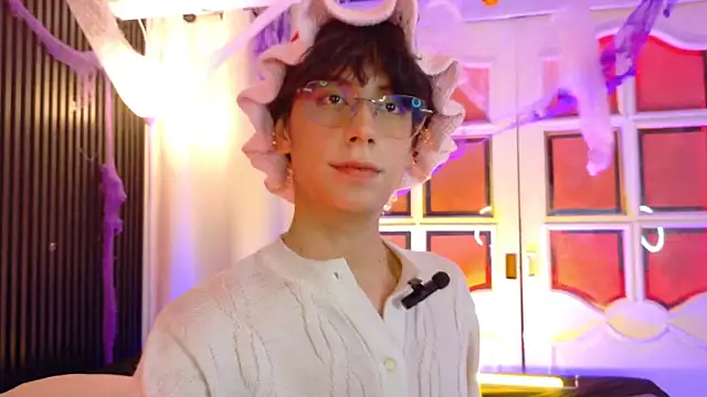 Snapshot of luixdust_ chatting on October 2025 06:25:01 AM luixdust online show from October 2025 06:25:01 AM