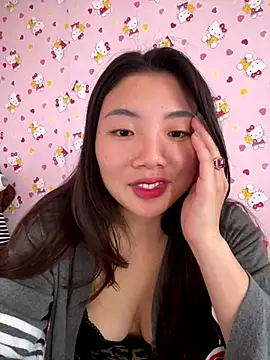 Snapshot of D2sweet chatting on November 2025 06:24:01 AM D2sweet online show from November 2025 06:24:01 AM