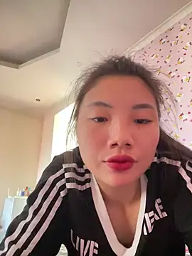 Snapshot of D2sweet chatting on November 2025 08:29:02 AM D2sweet online show from November 2025 08:29:02 AM