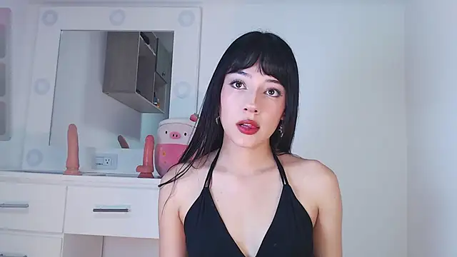 Snapshot of Cleogh_ chatting on November 2025 06:23:02 PM Cleogh online show from November 2025 06:23:02 PM