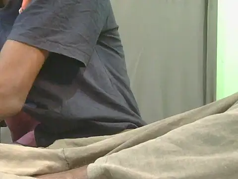 Snapshot of rockyy23boy chatting on March 2026 10:07:02 AM rockyy23boy online show from March 2026 10:07:02 AM