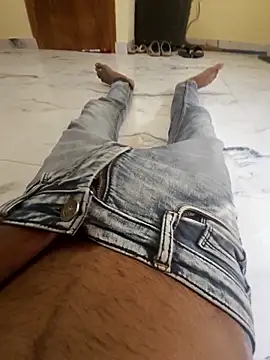 Snapshot of rockyy23boy chatting on April 2026 06:08:01 AM rockyy23boy online show from April 2026 06:08:01 AM