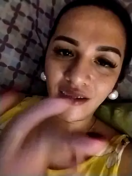 Snapshot of enoria1992 chatting on November 2025 07:02:02 PM enoria1992 online show from November 2025 07:02:02 PM