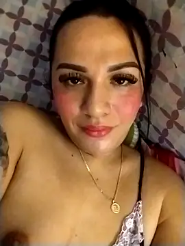 Snapshot of enoria1992 chatting on November 2025 10:57:02 PM enoria1992 online show from November 2025 10:57:02 PM