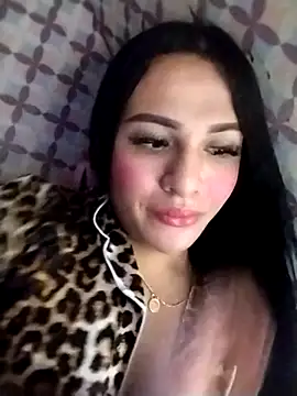 Snapshot of enoria1992 chatting on December 2025 07:42:02 PM enoria1992 online show from December 2025 07:42:02 PM