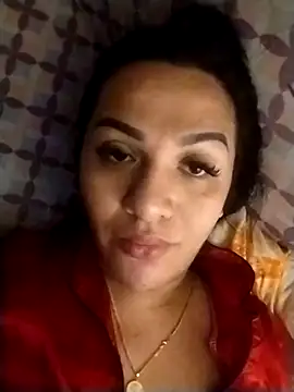 Snapshot of enoria1992 chatting on December 2025 10:04:01 PM enoria1992 online show from December 2025 10:04:01 PM