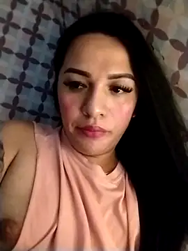 enoria1992 online show from January 2026 01:43:02 AM