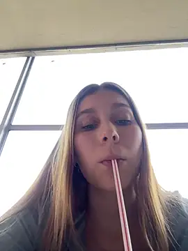 Nikii   online show from February 2026 04:19:01 PM