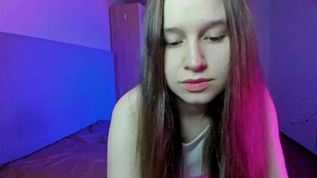 ssunnshinne   online show from October 2025 06:06:02 PM