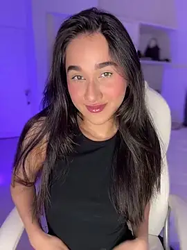 julieta jhonss online show from March 2026 03:20:01 AM