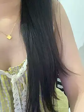 JennyQueen18 online show from March 2026 06:03:02 AM