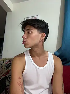 Dylann west online show from March 2026 02:16:02 AM