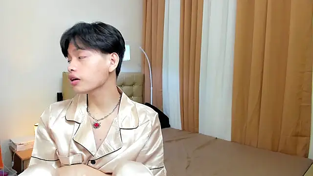 hotfreshdior online show from September 2025 05:02:01 PM