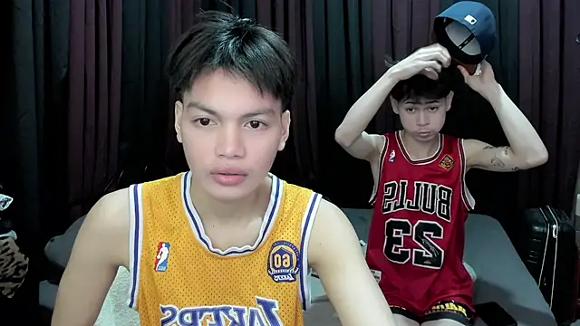 hotfreshdior online show from December 2025 08:04:02 PM