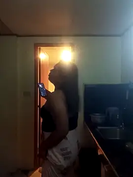 Snapshot of itsmeyourgirlfucker chatting on September 2025 05:36:01 PM itsmeyourgirlfucker online show from September 2025 05:36:01 PM