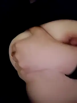 Snapshot of daisylouis chatting on March 2026 05:35:01 AM daisylouis online show from March 2026 05:35:01 AM