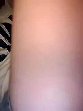 Snapshot of daisylouis chatting on March 2026 02:59:01 AM daisylouis online show from March 2026 02:59:01 AM