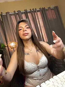 Snapshot of Nyxie_luxx chatting on March 2026 04:16:02 AM Nyxie luxx online show from March 2026 04:16:02 AM