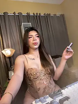 Snapshot of Nyxie_luxx chatting on April 2026 09:01:01 PM Nyxie luxx online show from April 2026 09:01:01 PM