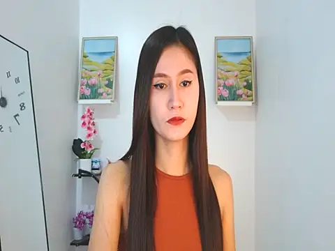 anne smithe online show from November 2025 11:48:01 PM