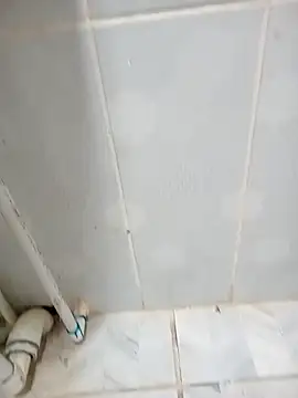 Snapshot of Kaporal204 chatting on April 2026 12:49:02 AM Kaporal204 online show from April 2026 12:49:02 AM