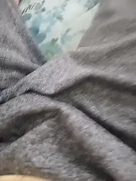 Snapshot of Kaporal204 chatting on April 2026 08:37:01 PM Kaporal204 online show from April 2026 08:37:01 PM