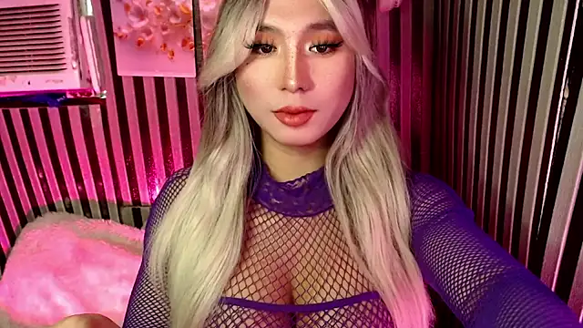 Snapshot of UrhotlucyTS chatting on March 2026 07:34:02 AM UrhotlucyTS online show from March 2026 07:34:02 AM