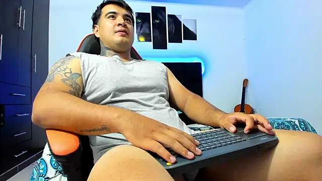 Snapshot of thiago__cp01 chatting on March 2026 03:45:02 AM thiago cp01 online show from March 2026 03:45:02 AM